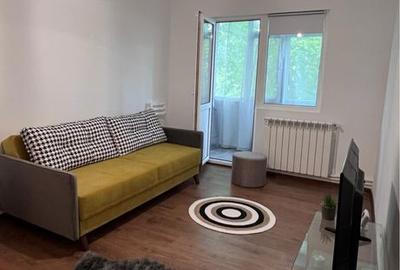 Apartament cu 3 camere decomandat în Central - 2