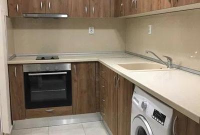 Apartament cu 3 camere decomandat în Rahova - 3