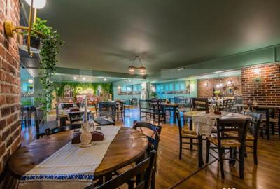 Spațiu comercial, de 1,100 mp, în Nord - 10