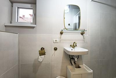 Casa 2 apartamente, ultrafinisate,mobilate la cheie, Horea zona Urania - 18