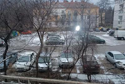 Garsonieră decomandată în Central