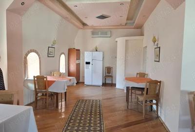 Hotel ultracentral de vanzare , ideal investitie! - 4