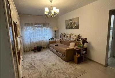 Apartament cu 3 camere nedecomandat, mobilat în Țiglina 3 - 4
