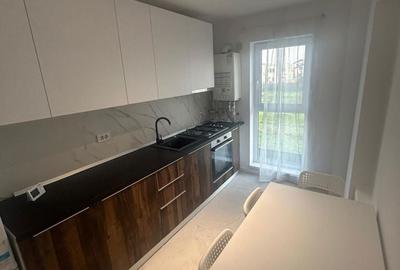 Apartament cu 2 camere decomandat în Titan - 11