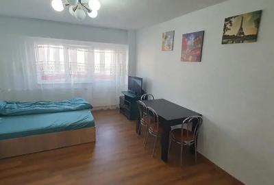Inchiriez Garsoniera Liberty Academia Militara Direct Proprietar