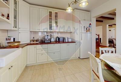 Casă cu 5 camere cu Teren 450 Mp în Calea Poplăcii - 14