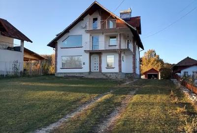 Teren agricol intravilan de 475 mp, în Valea lui Enache - 1
