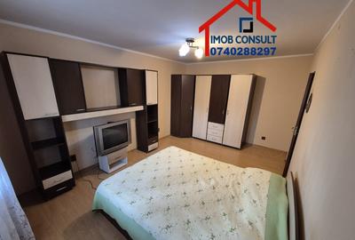 Apartament cu 2 camere decomandat în Republicii - 11
