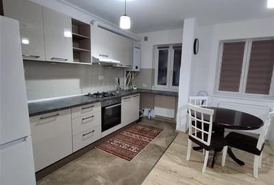 Apartament cu 2 camere decomandat, mobilat în Tractorul - 6