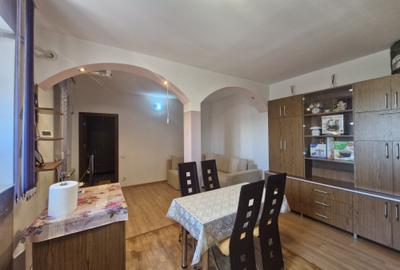 Apartament cu 2 camere semidecomandat în Craiovița Nouă - 2