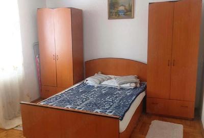 Apartament cu 2 camere decomandat în Precista - 1