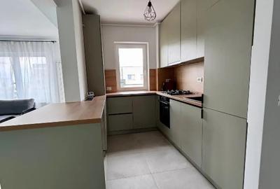 Apartament cu 2 camere decomandat în Tractorul - 5