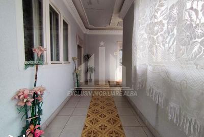 Casă cu 6 camere cu Canalizare în Bărăbanț - 1