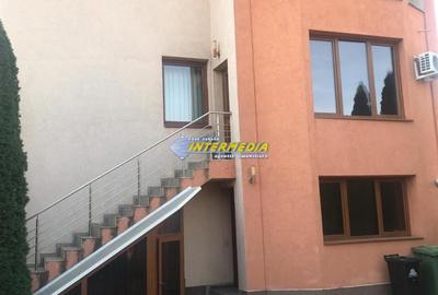 Spațiu comercial, de 254 mp, în Cetate - 4