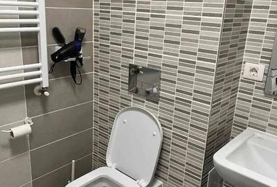 Apartament cu 2 camere decomandat în Tractorul - 4