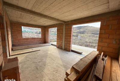 Casă cu 4 camere cu Teren 180 Mp în Apahida - 2