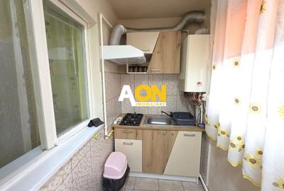 Apartament cu 2 camere decomandat, mobilat în Cetate - 3