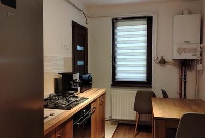 Apartament cu 4 camere decomandat, mobilat în Central - 7