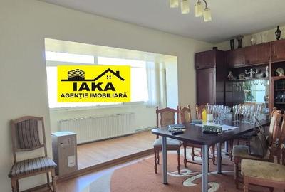 Zona Palatul de Justitie, 5 camere, etaj 2 - 1