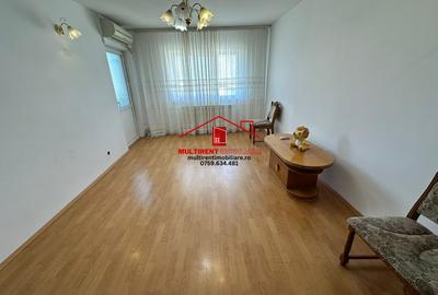 Apartament cu 3 camere decomandat în C5 - 5
