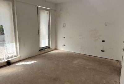 Vand apartament 4 camere cu terasa si gradina, ultracentral - 3