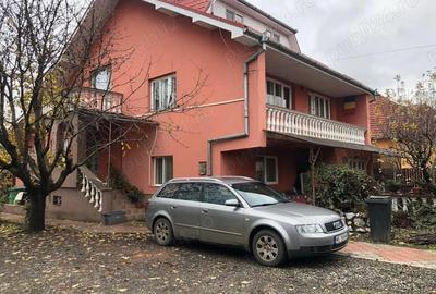 Casă cu Teren 1000 Mp în Central