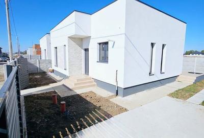 Casă cu 3 camere în Berceni - 5