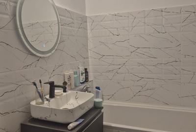 Apartament cu 3 camere decomandat în Crângași - 2