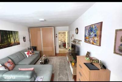 Apartament cu 3 camere decomandat în Central - 4