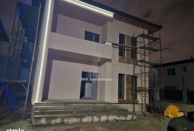 Casă cu 4 camere cu Teren 325 Mp în Dobroești - 13