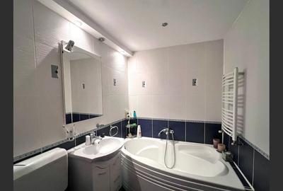 Apartament spatios ,decomandat 4 camere, etaj 2, Reșița. - 1