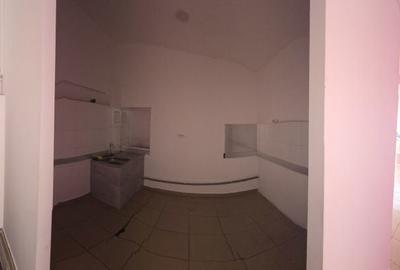 Spațiu comercial, de 30 mp, în Central - 2