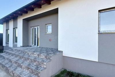 Curte Generoasa Compartimentare Practica - 19