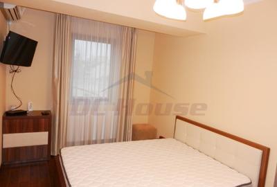 Apartament 3 camere de inchiriat ~ Etaj 3/6 ~ Bloc 2011 - 9