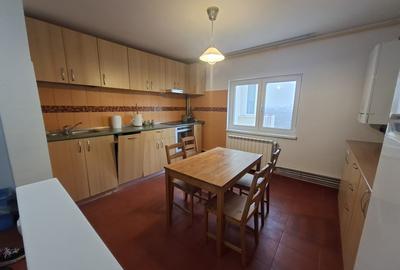 Apartament cu 4 camere decomandat, mobilat în Fundeni - 3