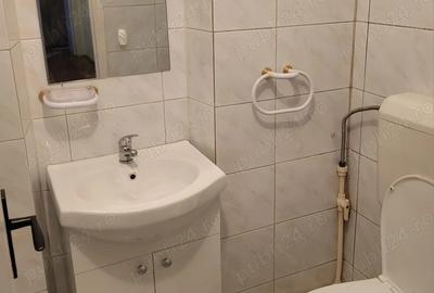 Apartament cu 4 camere decomandat în Sălăjan - 2