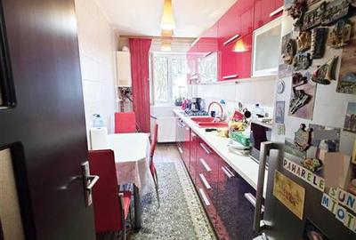 Apartament cu 4 camere semidecomandat în Astra - 24