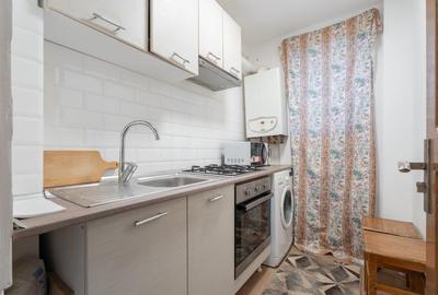 Apartament cu 3 camere decomandat, mobilat în Alexandru cel Bun - 12