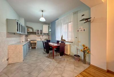 Casă individuală cu 7 camere cu Canalizare în Craiter - 15