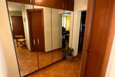 Apartament cu 3 camere semidecomandat, mobilat în Aviației - 24