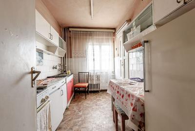 Apartament cu 2 camere spatios la etajul 3, Comision 0% - 2