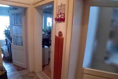 Apartament cu 2 camere decomandat în Central - 3