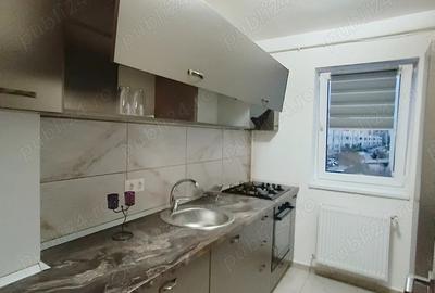 Proprietar ofer spre vanzare garsoniera +loc de parcare - 4