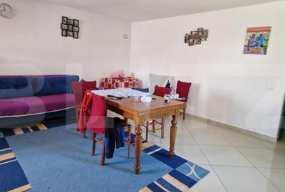 Casă cu 3 camere cu Teren 785 Mp în Central - 1