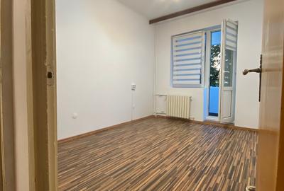 Militari, Uverturii, apart 3 came dec et 3 - 5