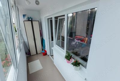 Apartament cu 3 camere decomandat în Central - 1