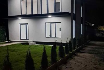 Casă cu 3 camere în Central - 7