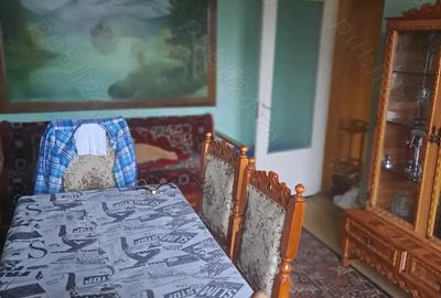 Apartament de vanzare in Sebe? Alba cartier Lucian Blaga 4 camere .2 balcone.pivni?a .pod - 5
