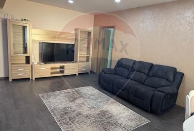 Apartament cu 3 camere de inchriat in Faleza Nord Constanta - 2