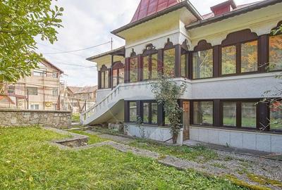 Casă cu 8 camere cu Teren 485 Mp în Central - 14